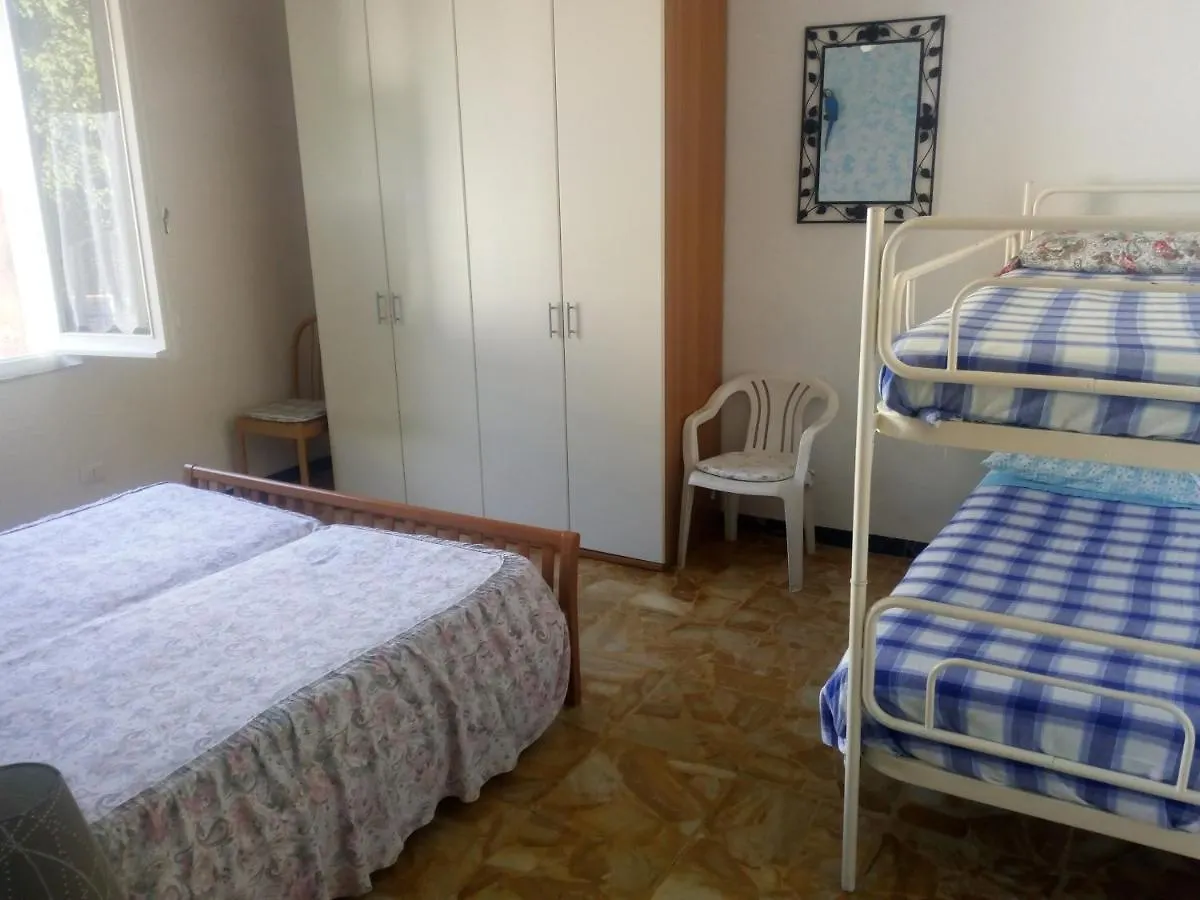 Villa I Limoni di Matteo Biassa 0*,  Italia